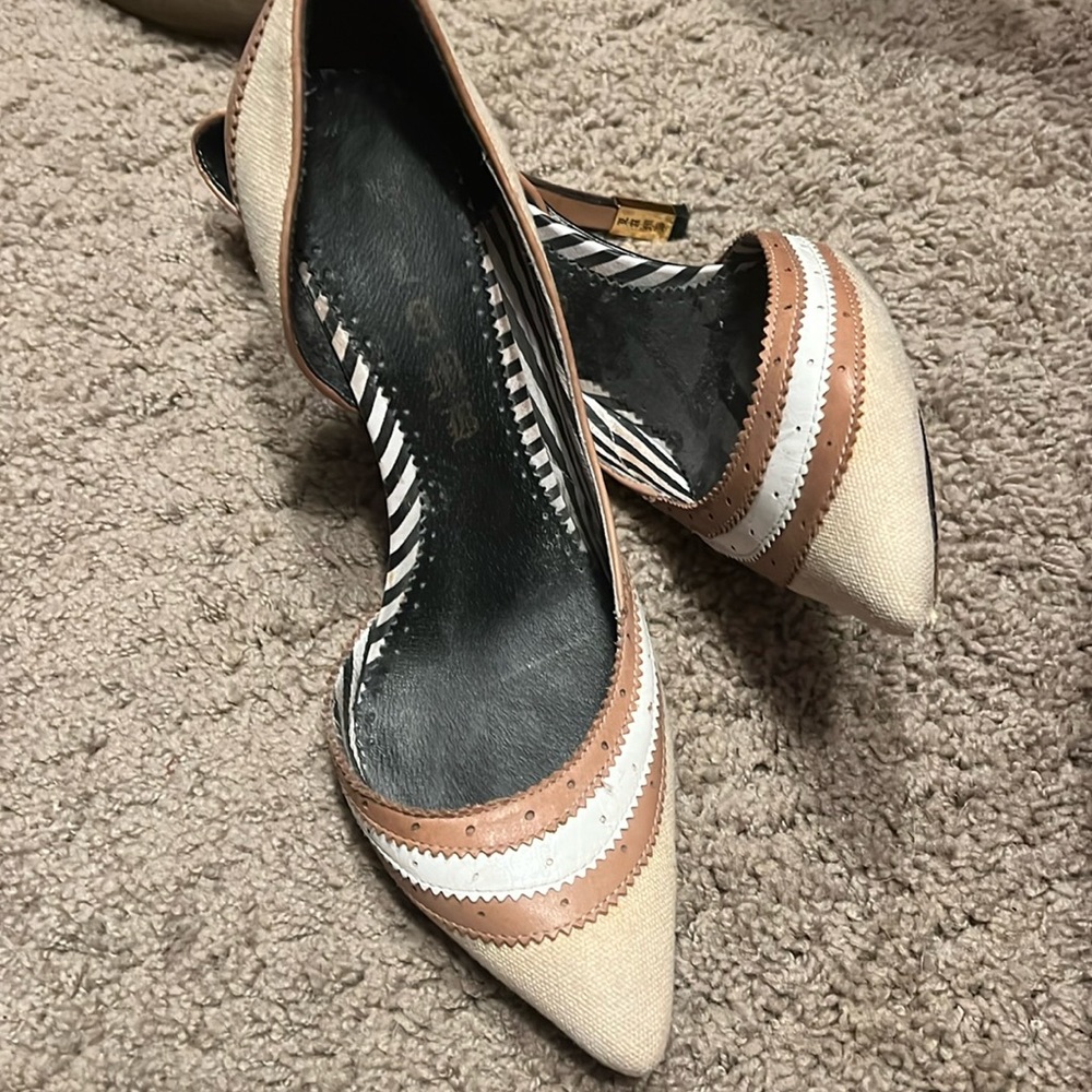 Sexy sleek nude heels with rounded toe